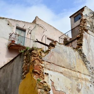 Run-down building in Cambrils, Spain